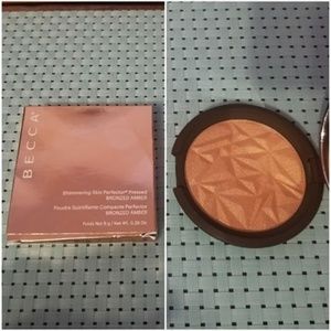 Becca - Amber Lights